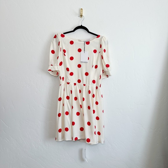 Reformation | NWT‎ Aiyana Polka Dot Puff Sleeve Mini Dress in Carmona Dot - Picture 5 of 9